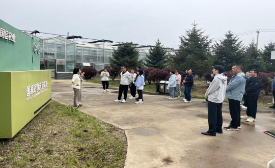 25.新东方吉林校区校长马雷携中高层团队莅临尊龙凯时集团旅行团建_副本.png